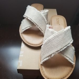 Toms women sandals